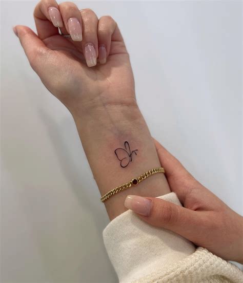 tattoo small butterfly 10