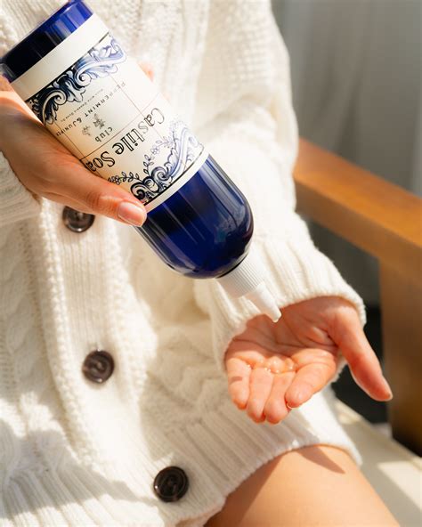 The Ultimate Guide to Natural Hand Soap: Ingredients to Look For (and