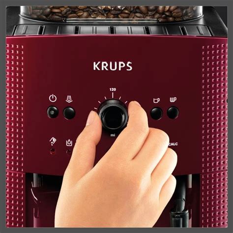 Krups automatický kávovar EA810770 Essential červený | MALL.CZ