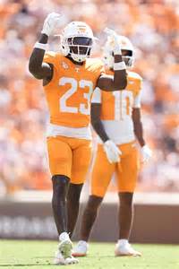 Boo Carter among eight inactive Tennessee football players vs New