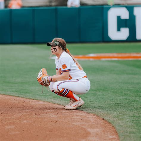 Maddie Moore, Second base, Clemson Tigers - NIL Profile - Opendorse