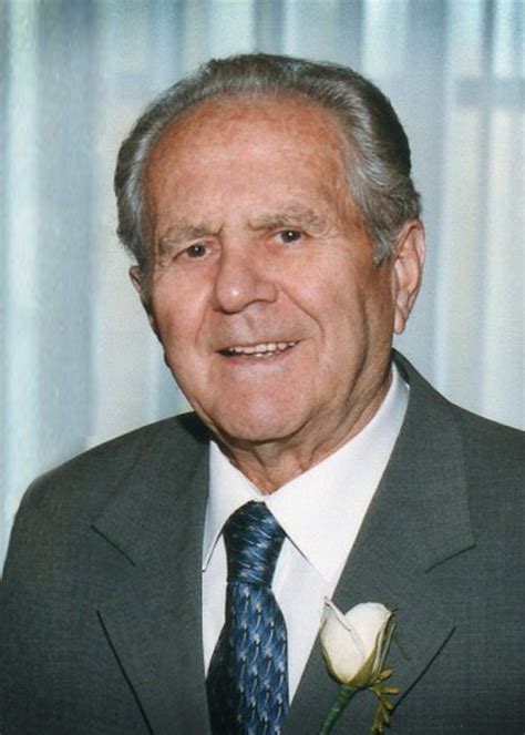 In Memory of Armando Rodriguez: Obituary and Services 32