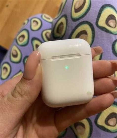Airpods 2 (беспроводная зарядка) Москва | Планшеты и электронные книги ...