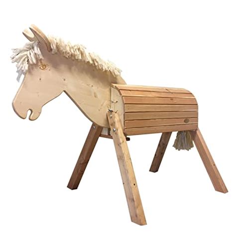 Holzpferd für Draußen – Die 15 besten Produkte im Vergleich - kita.de