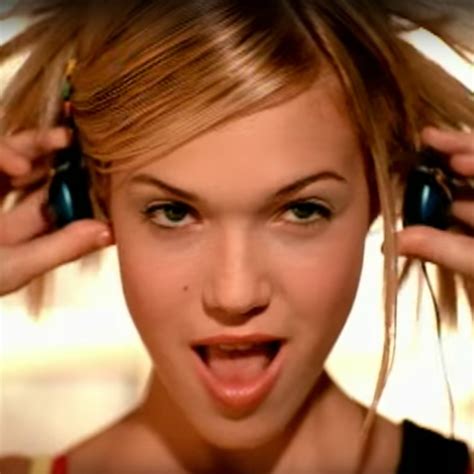 Mandy Moore And Miley Cyrus