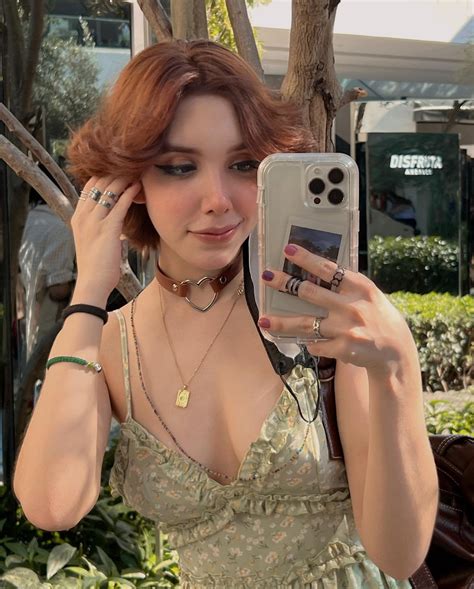 bethcast : r/Famosas_Latinas