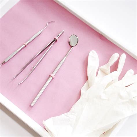 Pink! #dentalimplantsmarketing | Ортодонтия, Здоровые зубы, Зубной