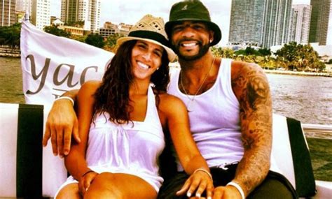 Carlos Boozer 2024: Wife, net worth, tattoos, smoking & body facts - Taddlr