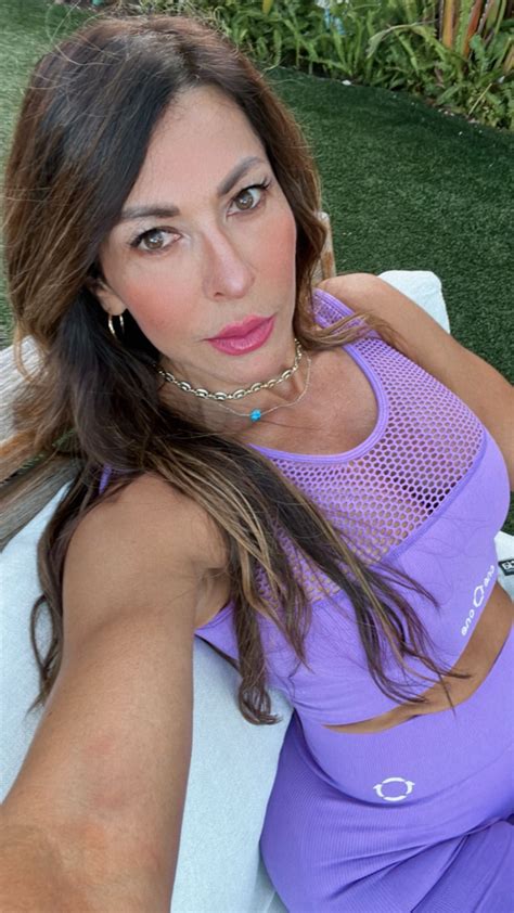 𝓐𝓵𝓲𝔁 𝓜𝓸𝓵𝓲𝓷𝓪 🇻🇪 | Practicando para la salida qué tal lo hago ? Por