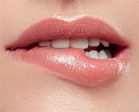 Best Lip Care Tips for Dry Lips: Achieving Healthy and Hydrated Lips