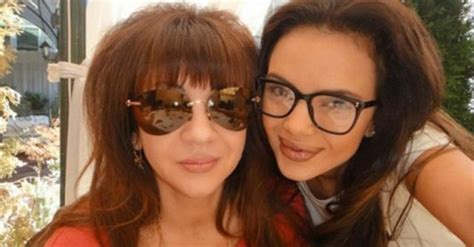 Майката на Мария отново с младо гадже - на всичкото отгоре богаташ ...