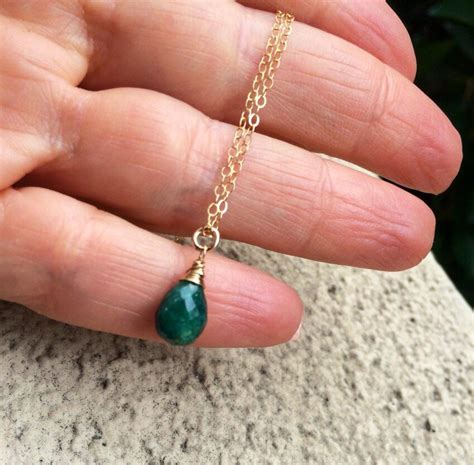 Natural Green Emerald Pendant. Emerald Necklace. 14k Gold - Etsy