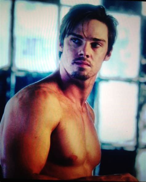 Jay Ryan as Vincent on BATB | Jay ryan, Dream guy, Gorgeous men