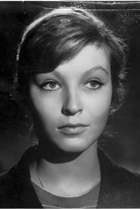 Marina Vlady : sa biographie, filmographie, et quelques photos