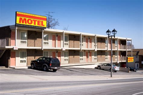 B&Bs vs. Hotels Comparison [Atmosphere, Price, Safety, Amenities