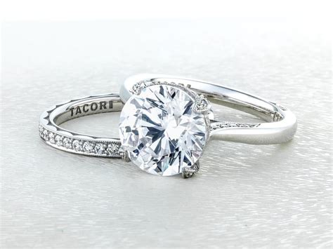 Genesis Diamonds - 10 Photos & 29 Reviews - Jewelry - 4600 Shelbyville ...