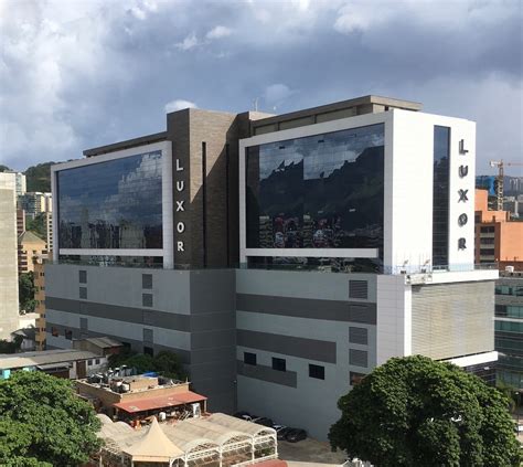 2019• Torre Luxor | Fundación Arquitectura y Ciudad