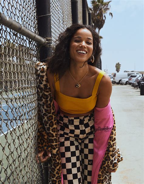 Alisha Klass (33 фото)