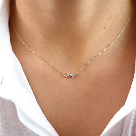 14K Gold Nine Diamond Cluster Necklace – Ferkos Fine Jewelry