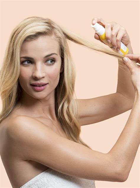 how to brighten blonde hair at home