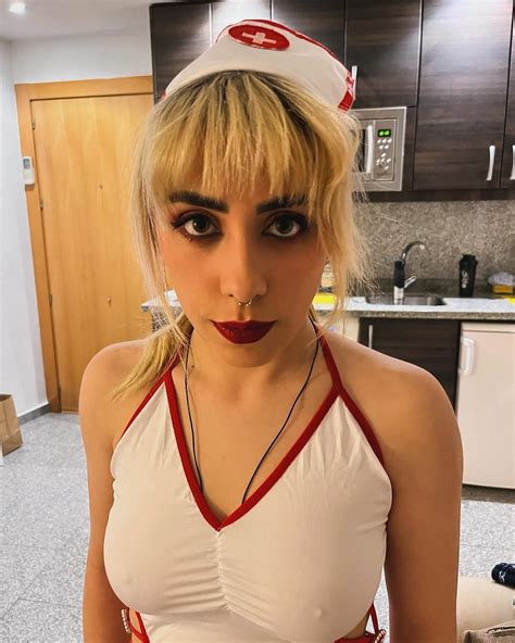 Scarlett Fox 🦊 ️ (@scarlett.fox.x) • Instagram photos and videos