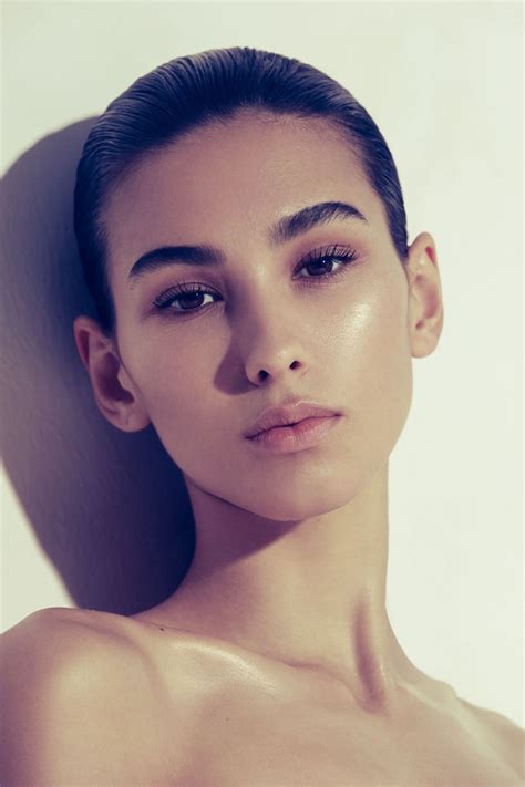 Model: Julia S | MMG Models