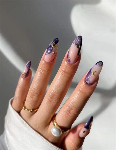 22+ Purple and Gold Nails With An Elegant Appeal (Dark & Light)