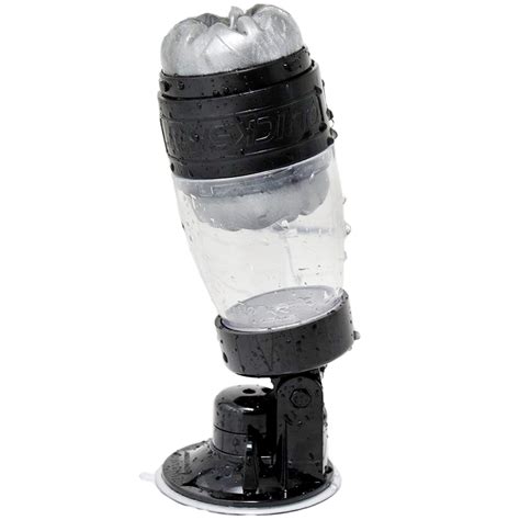 Fleshlight Quickshot Shower Mount adapter | Sinful.no