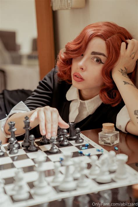 ᑕ ᑐ Amanda Welp - Beth Harmon 2025