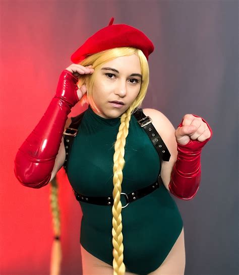 Cammy Street Fighter Halloween Costume