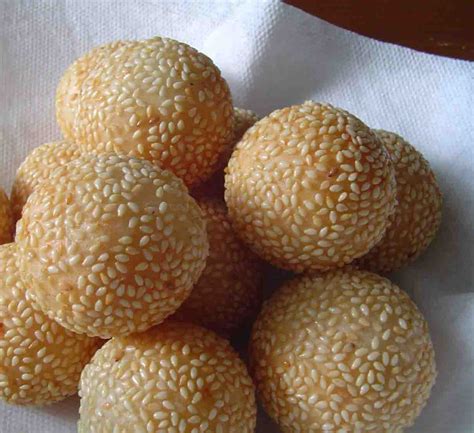 indonesian cuisine indonesian cuisine onde onde