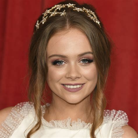 Niamh Blackshaw - Agent, Manager, Publicist Contact Info