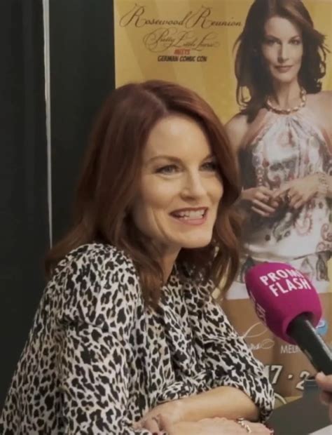 13 Facts About Laura Leighton | FactSnippet