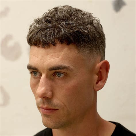 cut style textured crop   skin fade uppercut deluxe