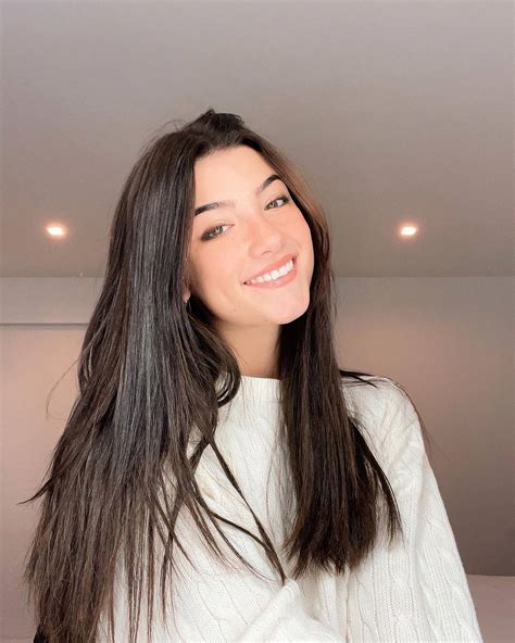 Top 999+ Charli D'amelio Wallpaper Full HD, 4K Free to Use