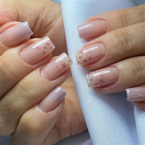 Unhas De Gel Delicadas E Elegantes - Unhas de gel decoradas delicadas: 40 ideias e tutoriais práticos