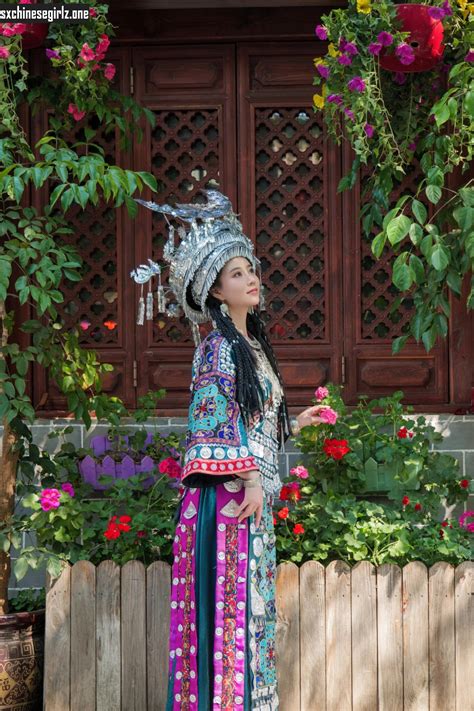 Depvailon.Com: 年年Nnian – 苗疆女孩 – Chinese Beauties | Page 1/5