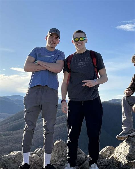 Riley Rider (@rileyrider_) • Instagram photos and videos