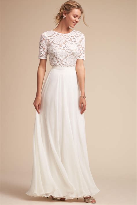 14 Styles and Colours of Brides Maid Gowns That Every Bride Needs to