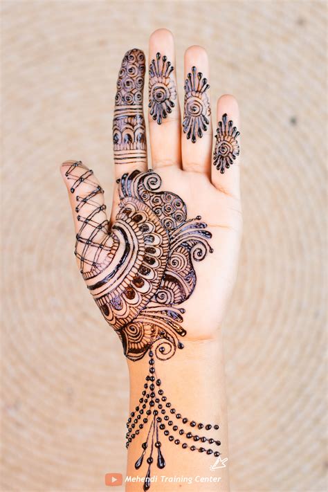front hand simple mehndi design 8