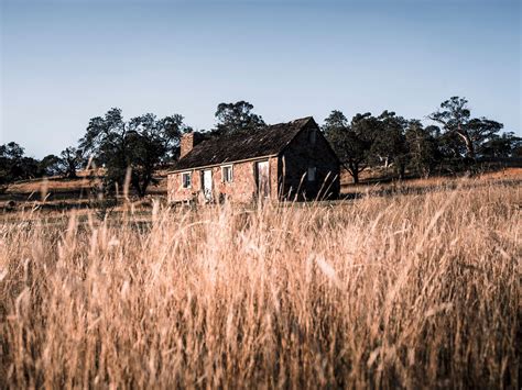 rustic charm glenn mckimmin