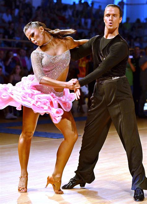 Hispanic Dance