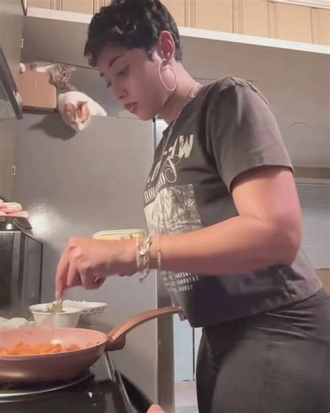 Miah Pie (@miah778899) • Instagram photos and videos