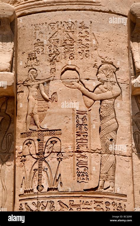 dendera roman temple egypt egyptian stock photo alamy