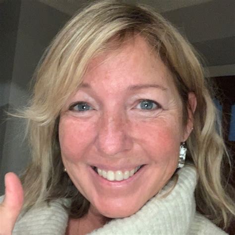 lynn walker lead security management specialist telecommunications