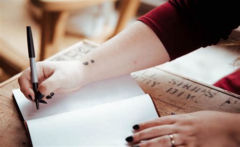 literary agents aspiring author