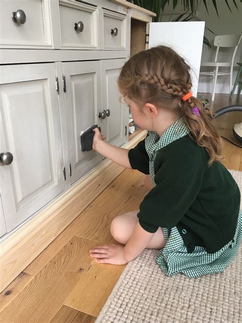 One bored stylist + 3 days = Hacked tv unit to fabulous sideboard
