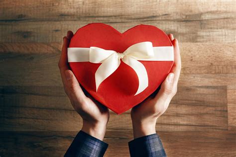 prochitajte koi se najdobrite  destinatsii za denot na vljubenite foto