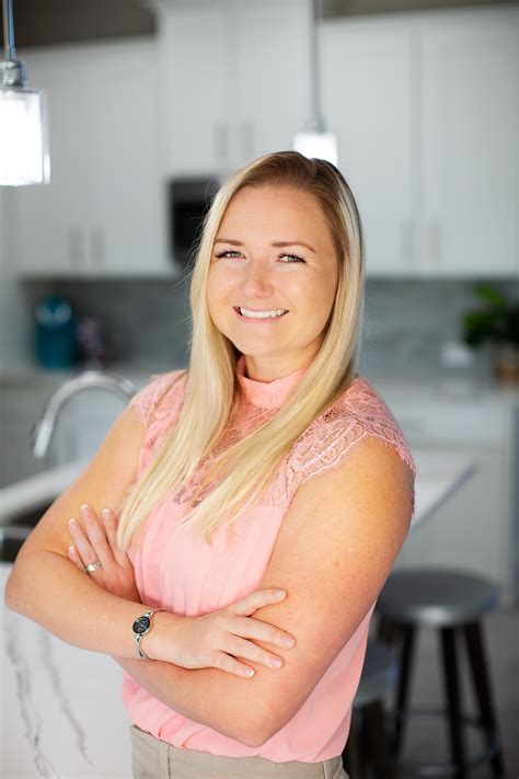 Amber Molle Paradise Exclusive Real Estate | Port Charlotte FL