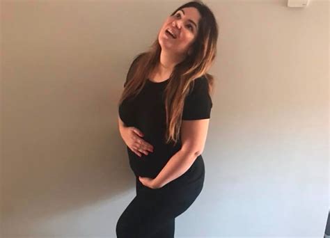 'Lightning Crotch' and 15 Other Things Nobody Warns Pregnant Moms About